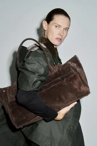 BOLSA DE HOMBRO GAMUZA 